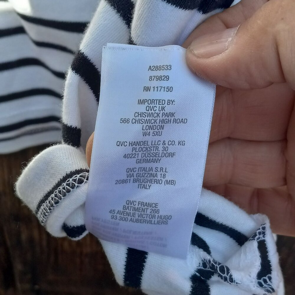 Quacker Factory Tunic Nautical Sequin Anchors V N… - image 7